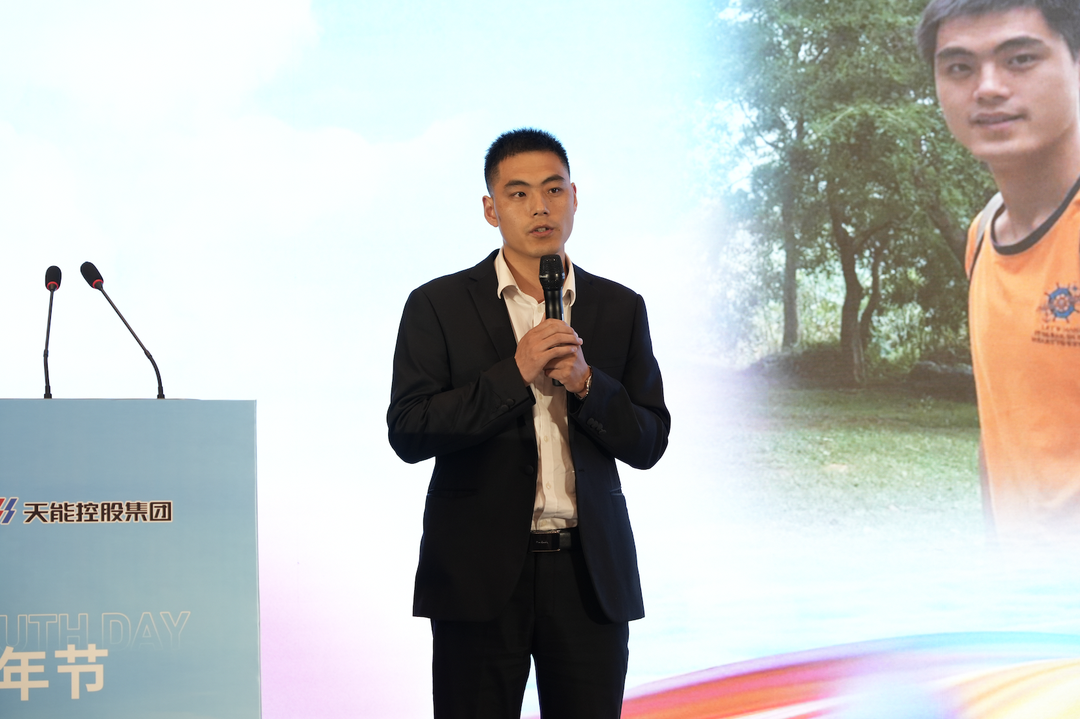 才聚尊龙-(中国)公司官方网站 智创将来｜尊龙-(中国)公司官方网站青年这样过五四_1c7e971d.png